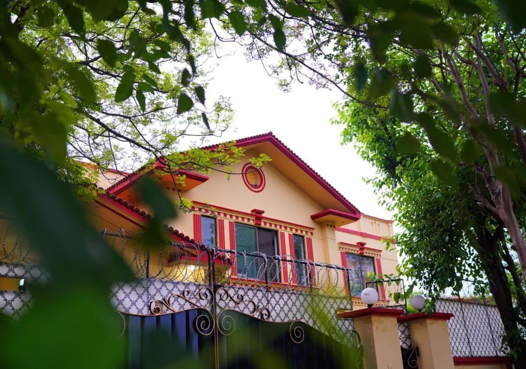 Royal Serena Residency Islamabad Exterior photo